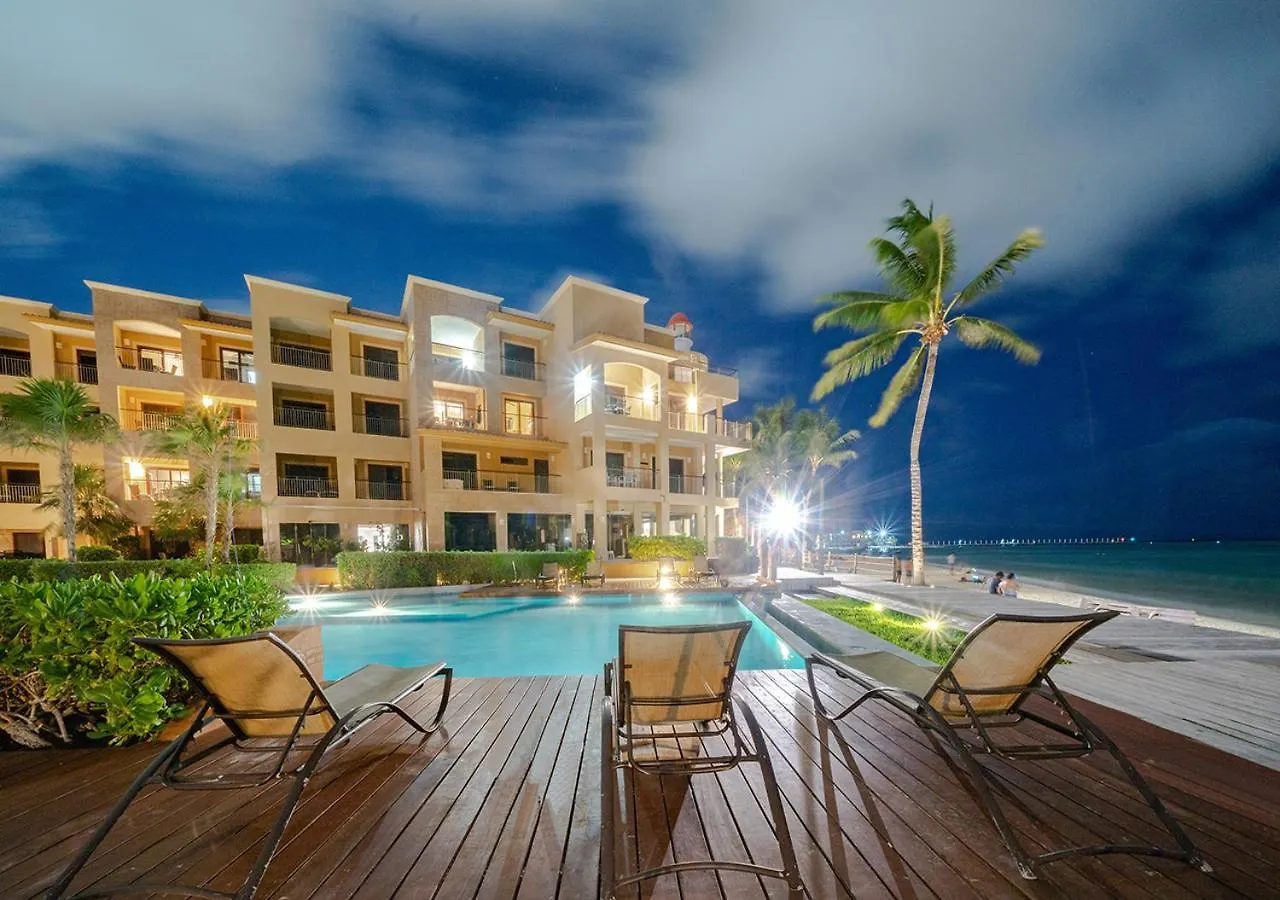 Beachfront 1 Bedroom Condo - El Faro, Surf 407 Playa del Carmen Mexico
