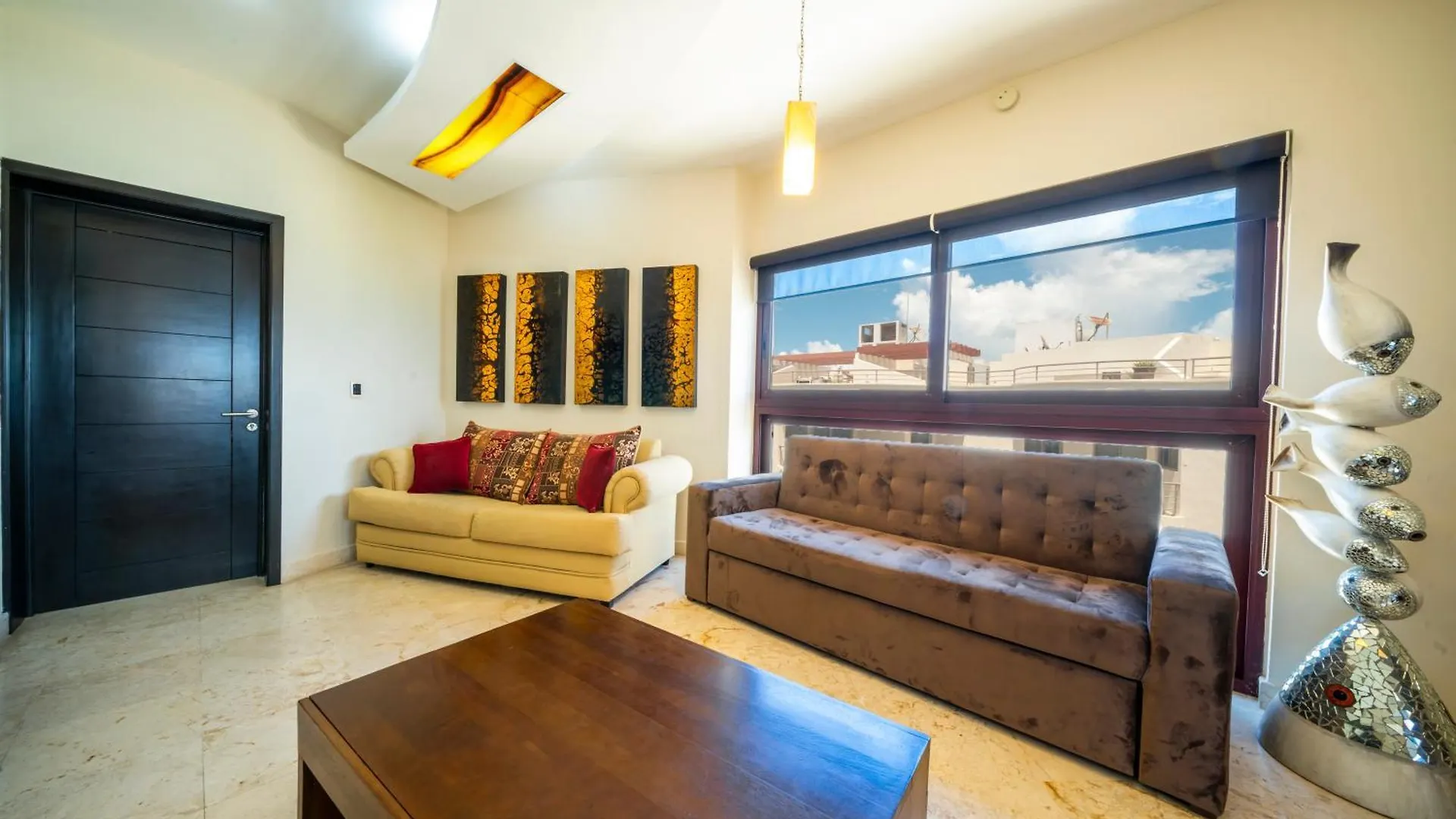 Beachfront 1 Bedroom Condo - El Faro, Surf 407 Playa del Carmen