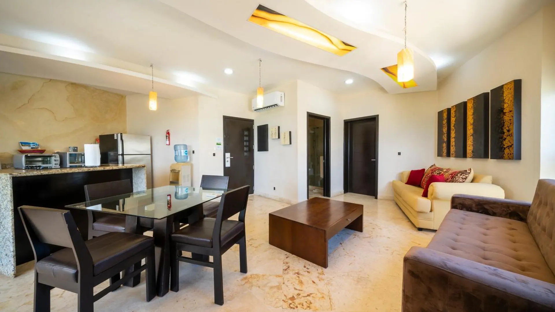 Beachfront 1 Bedroom Condo - El Faro, Surf 407 Playa del Carmen 0*,